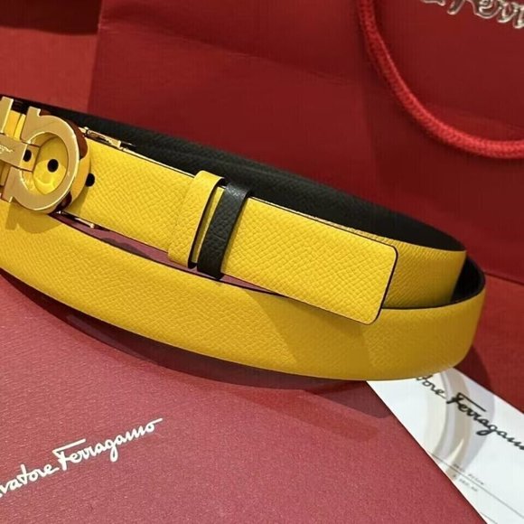Salvatore Ferragamo Gancini Belt -Size 90 Yellow/Black Women’s Belt - Picture 4 of 7